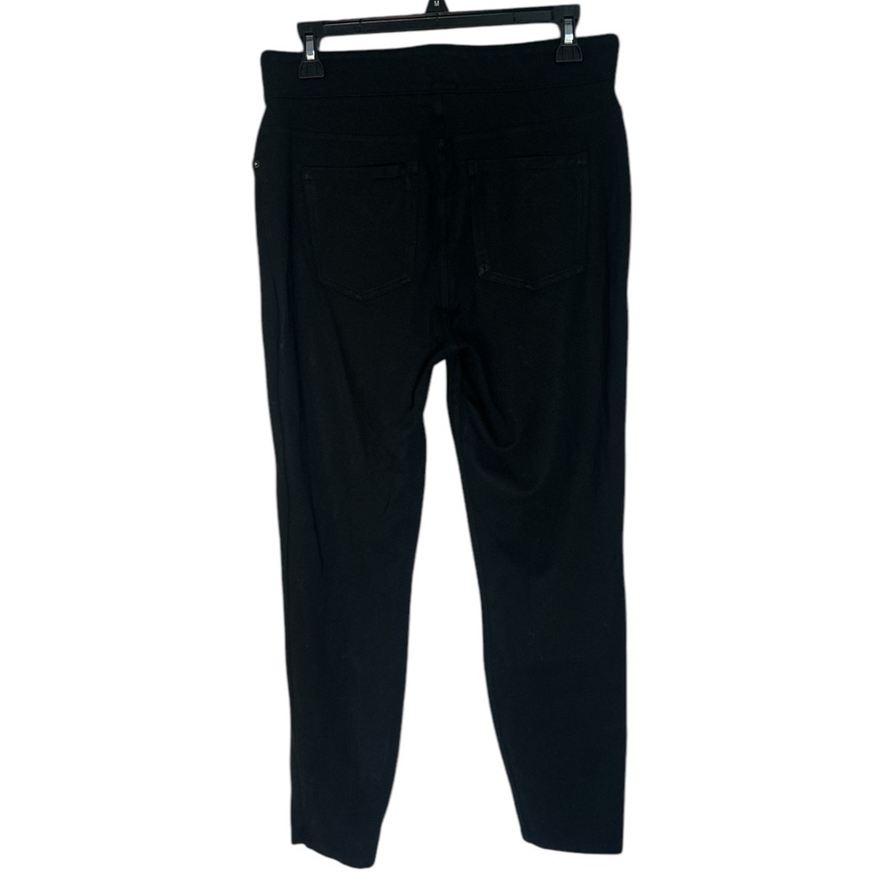 SPANX Black Leggings with Elastic Waistband, back pockets and Tapered Fit Sz L - Picture 2 of 9